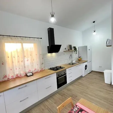 Casita Alisha, Descansar Tuineje